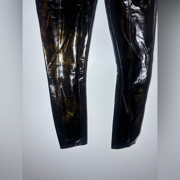 SPANX Faux Leather Patent Leggings - Picture 5 of 9